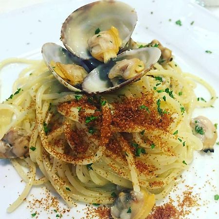 Hotel Ristorante Sbranetta 로짜노 외부 사진