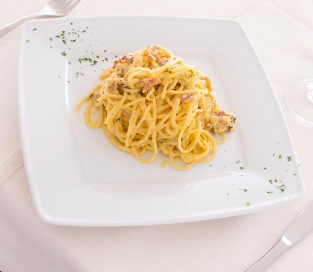 Hotel Ristorante Sbranetta 로짜노 외부 사진